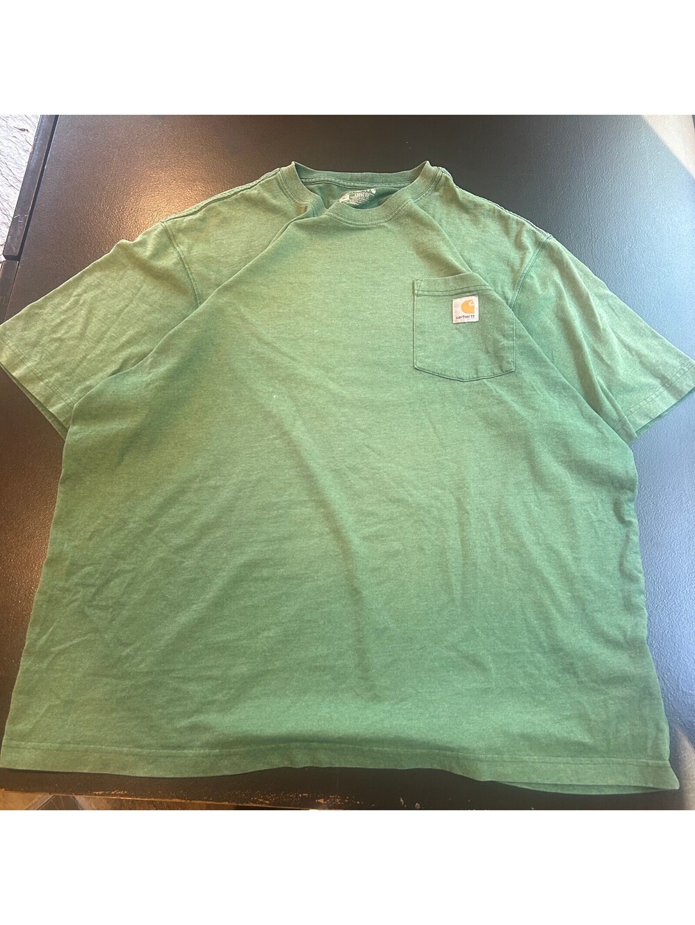 Vintage workwear Carhartt Men's Green Pocket T-Shirt Size 3XL